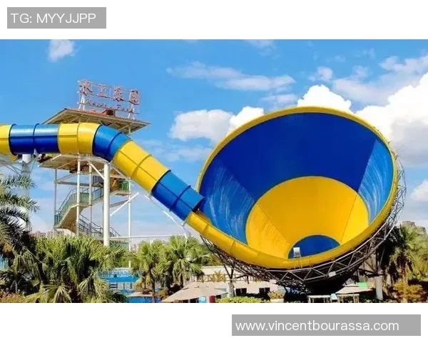 清凉一夏泳池派对畅享美好时光尽情释放欢乐与激情